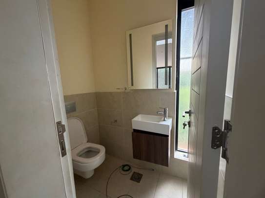 4 Bed Townhouse with En Suite at New Runda image 7