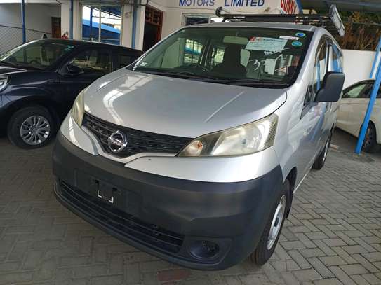 Nissan nv200 2018 model image 5