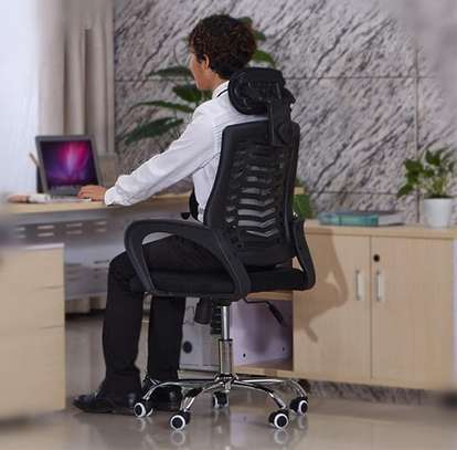 High Back Mesh Office Staff Chair image 3
