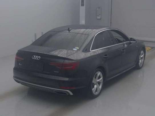 2019 AUDI A4 image 7