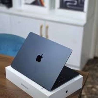 macbook air m5,16gb,512ssd,13.6inches,brand new image 8