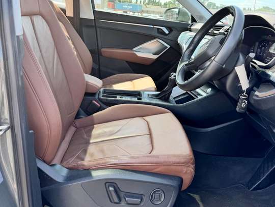 Audi Q3 TFSI image 8