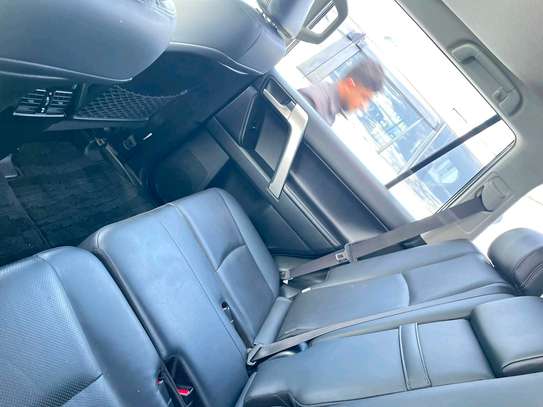 TOYOTA LANDCRUISER PRADO TX.L 2019MODEL SUNROOF  7 SEATER image 6