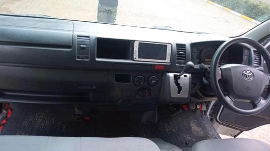 TOYOTA HIACE 9L image 6