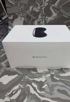 Apple vision pro 512GB image 4