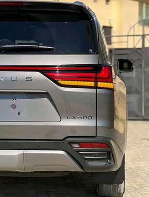 Lexus LX600 Grey SUV Luxury Spacious Powerful image 9