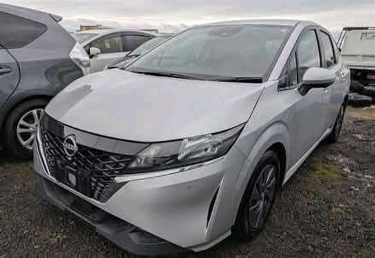 Nissan note 2020 model e power image 11