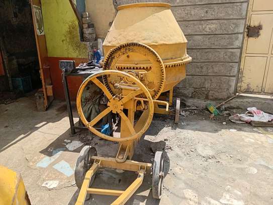 Heavy Duty Diesel Mixer for Sale. image 2