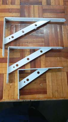 Heavy shelf bracket image 2