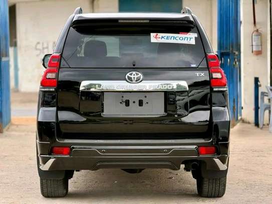 TOYOTA LANDCRUISER PRADO TX.L 2022MODEL SUNROOF PETROL image 3