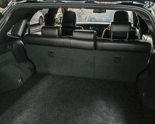 2019 TOYOTA HARRIER/New shape/sunroof/fully loaded image 3