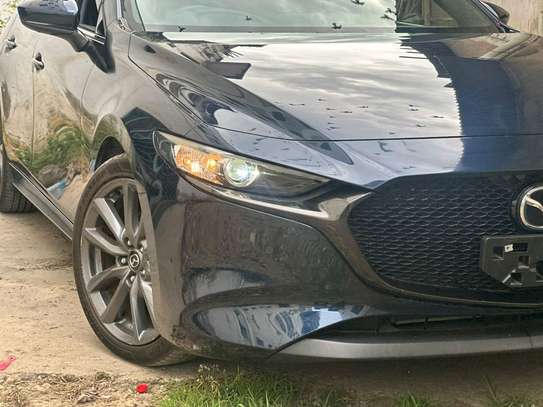 Mazda3, hatchback, 2020 model, petrol, 59,000km image 7