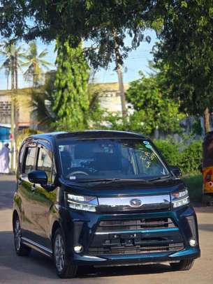 Daihatsu Move custom 2020 image 9
