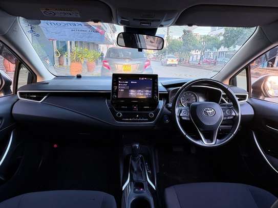 Corolla touring image 11