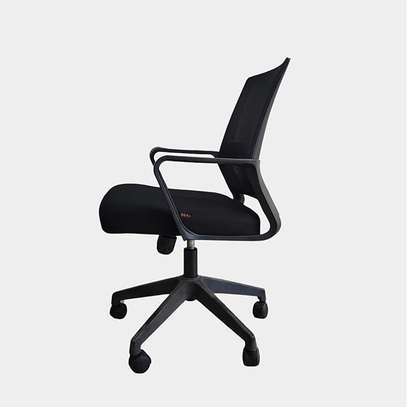 Captain Mesh Office Chair image 5