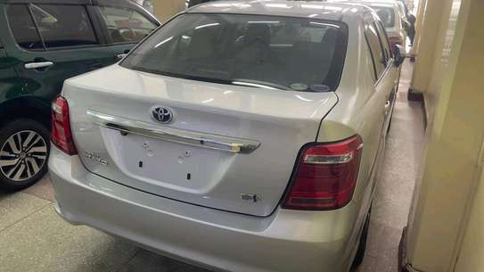 TOYOTA AXIO 2019MODEL HYBRID image 6