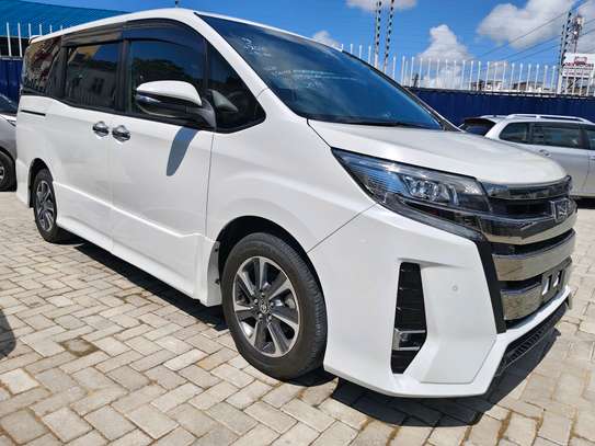 TOYOTA NOAH WXB Non-Hybrid,2019,2wd(WE DO H.P,DEPO 1.5M) image 10