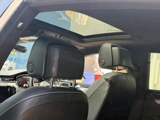 Volkswagen  Aerteon image 4