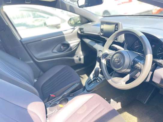 TOYOTA YARIS 2019MODEL image 6