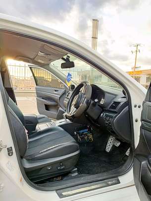 SUBARU LEGACY BR9 image 4