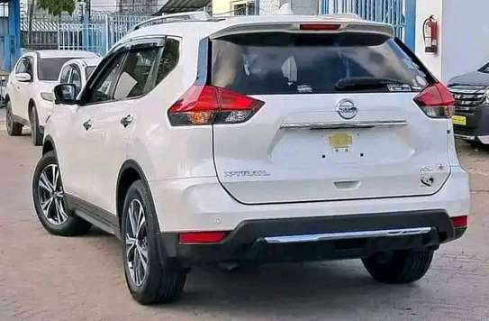 Nissan X -trail sunroof image 7