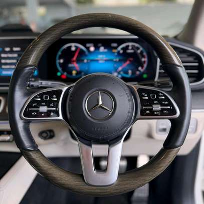 2022 Mercedes Benz GLS400d image 2