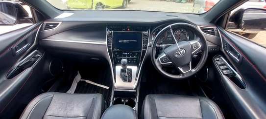 Toyota Harrier premium grade black 2018 image 2