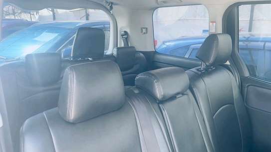 Toyota noah 2017  8 seater normal image 12
