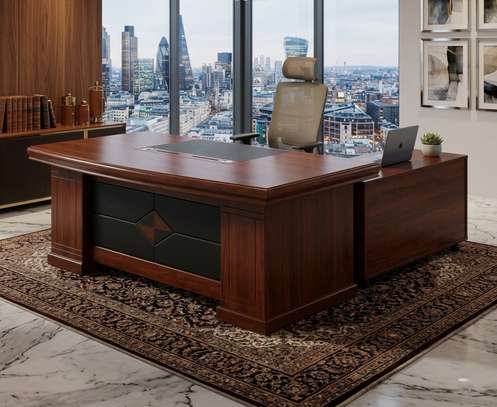 Executive Desks : 1800mm Executive Office Desk image 3