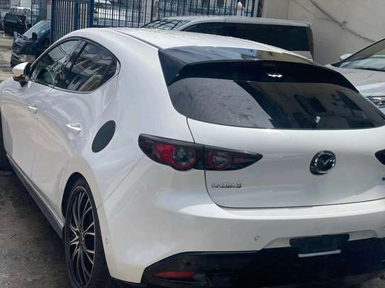 Mazda 3 petrol ⛽️ 2019model image 9