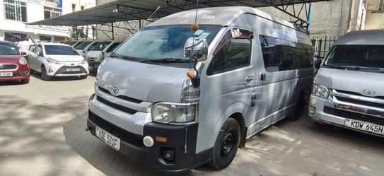 TOYOTA HIACE 9L AUTO DIESEL 2014MODEL image 4