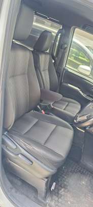 Toyota Noah WxB White Non hybrid 2018 image 6