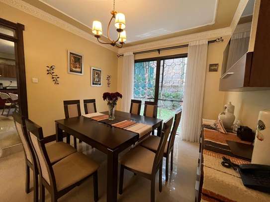 4 Bed Townhouse with En Suite in Brookside image 4