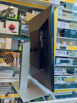 HP E24mv G4 24" FHD Webcam & Speakers Monitor image 4