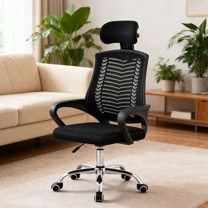 Ergonomic Swivel Office Chair image 6