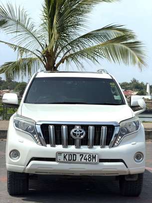 Toyota Prado image 3