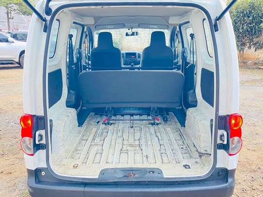*NISSAN NV200 MANUAL transmission 2019 model. image 7