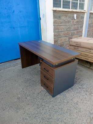 1400mm Executive office Desk image 2
