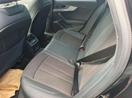 Audi A4 image 3