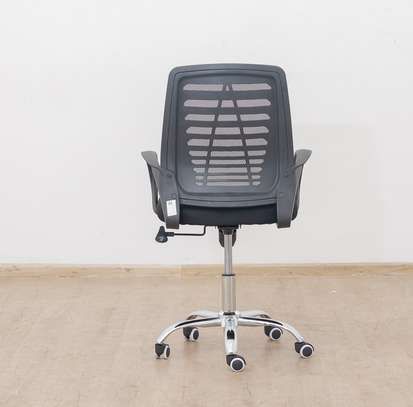 Office Chair:  Revolving Work Ergonomic Seat image 9