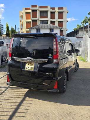 TOYOTA NOAH WXB 2016MODEL image 4