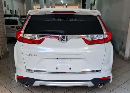 Honda CR-V image 2