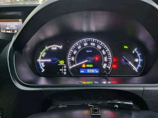 TOYOTA ESQUIREHYBRID,2019 2WD,(WE ACCEPT HIRE PURCHASE) image 7