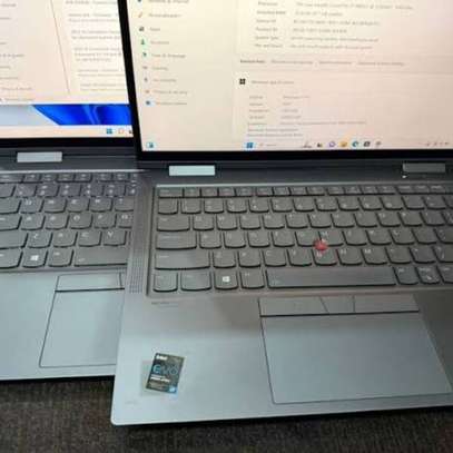 lenovo thinkpad yoga image 6