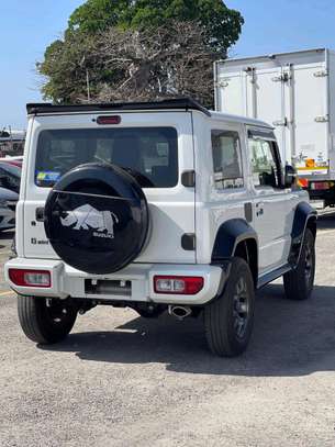 Suzuki Jimny Sierra 2020 4x4 image 2