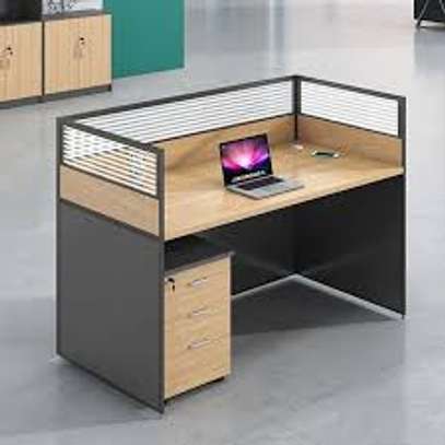 1 Way Modular Working Station with a Pedestal image 3
