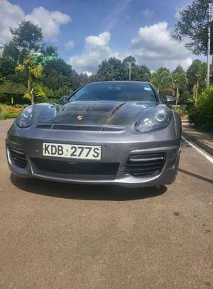 PORSCHE PANAMERA GTS image 10