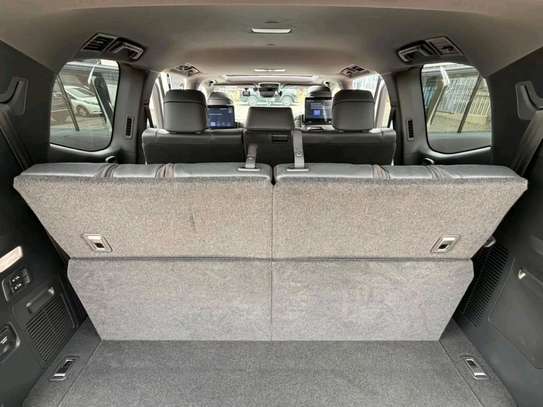 2023 Toyota LandCruiser GR SPORT image 6