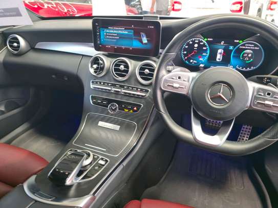 MERCEDES BENZ C220d 2019 image 2