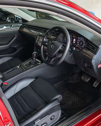 Volkswagen Arteon image 4